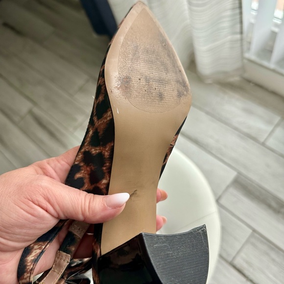 Betsey Johnson Brown Leopard Heels - Picture 5 of 5
